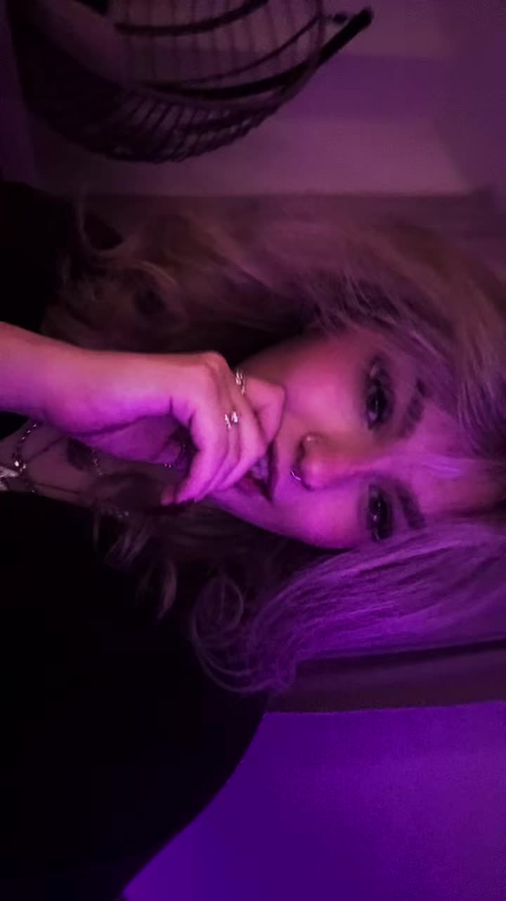 @Martina😮💨