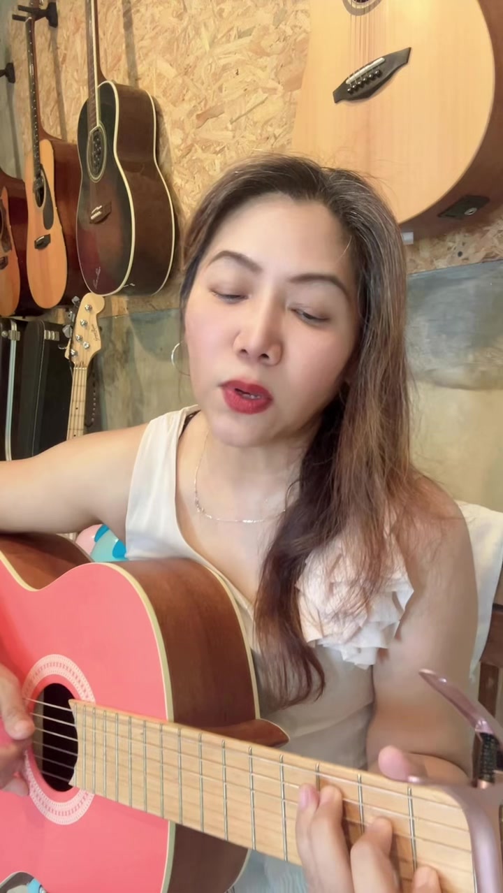 @Amy Emika