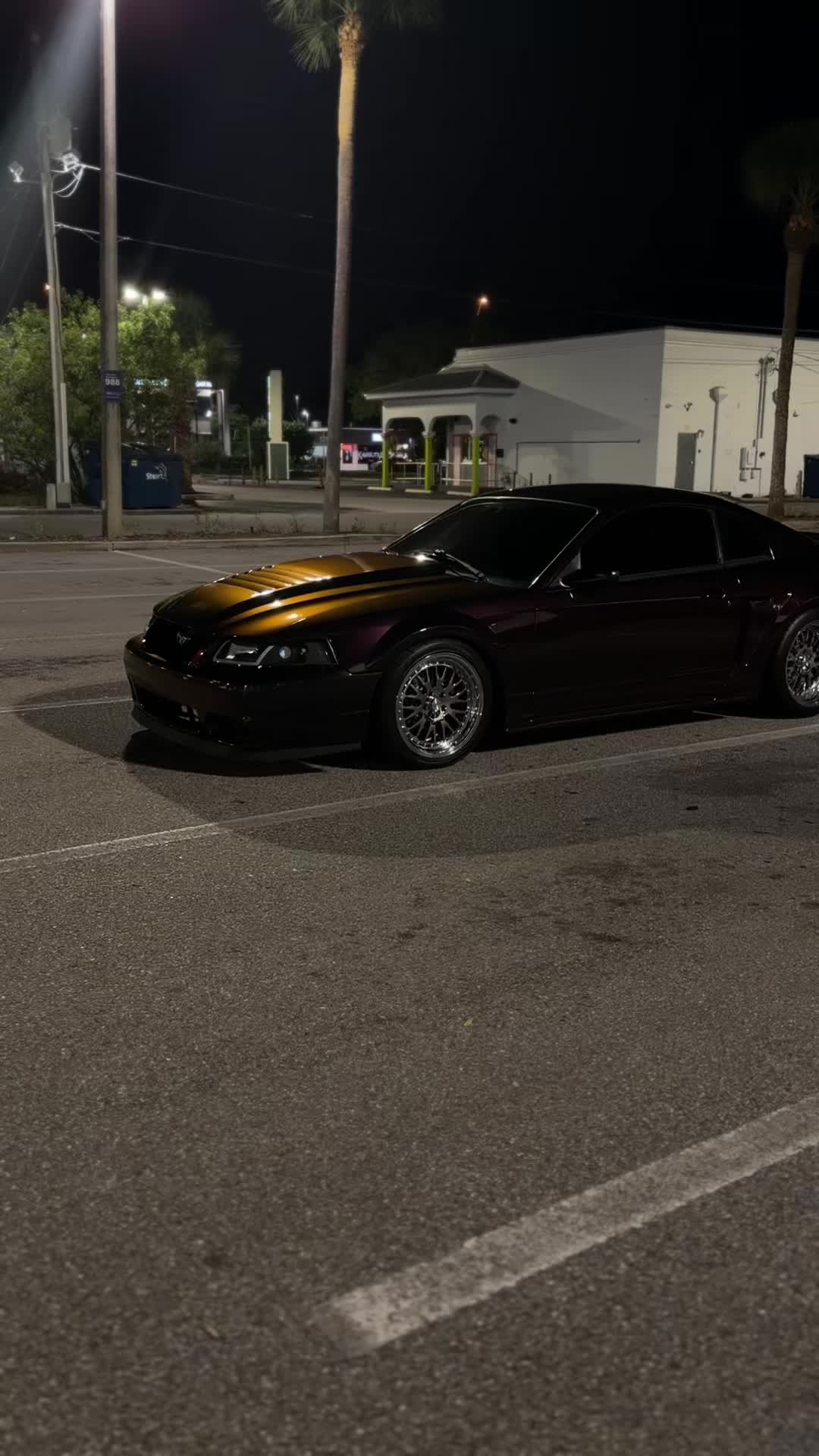 @2v.