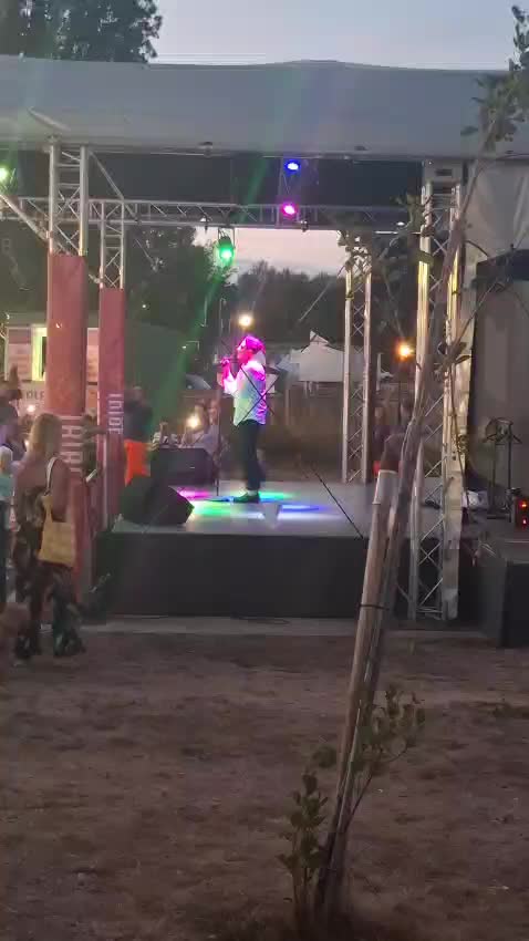 @James77
