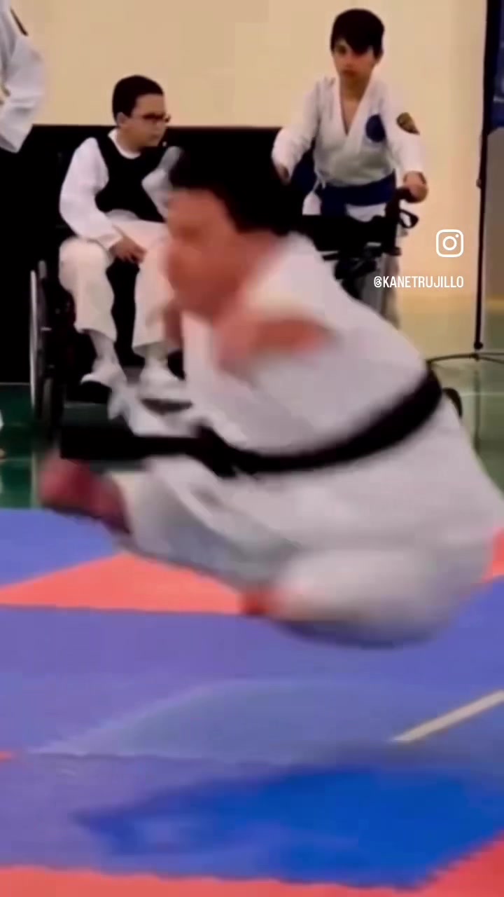 @jakefromstatefarm8592 🥷
