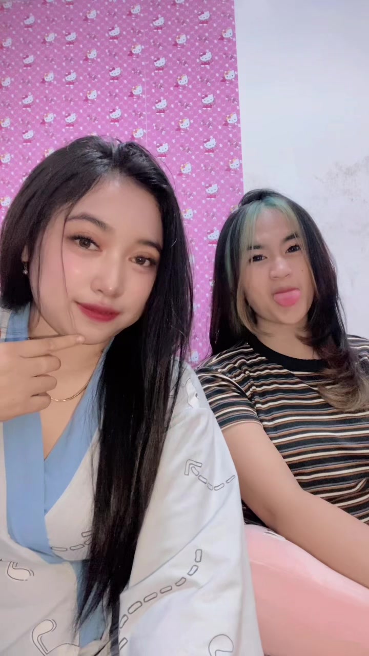 @dellaadell