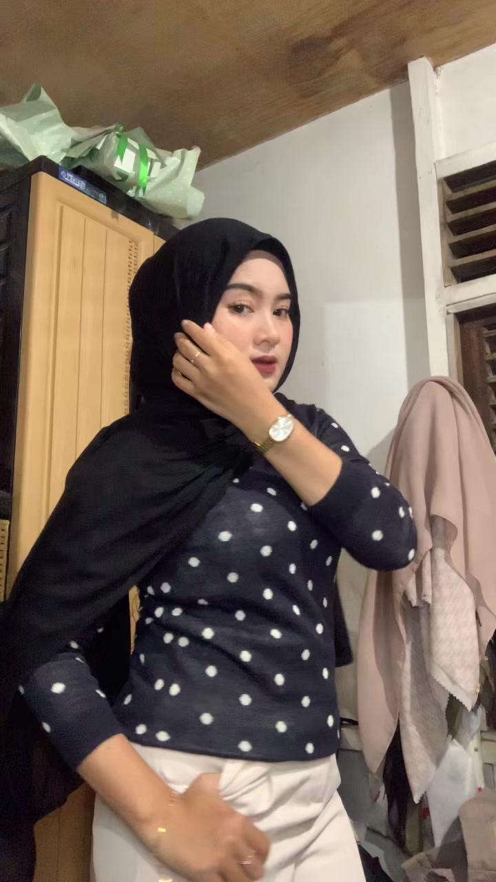 @adelll