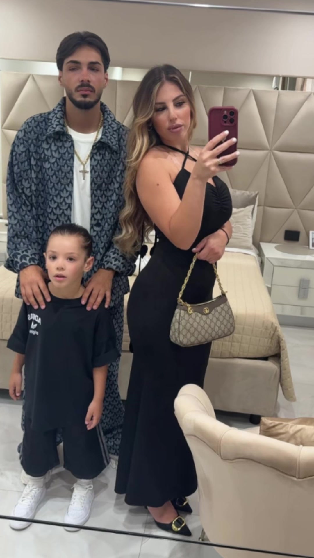 @RobyFrancesco.👨👩👦💓