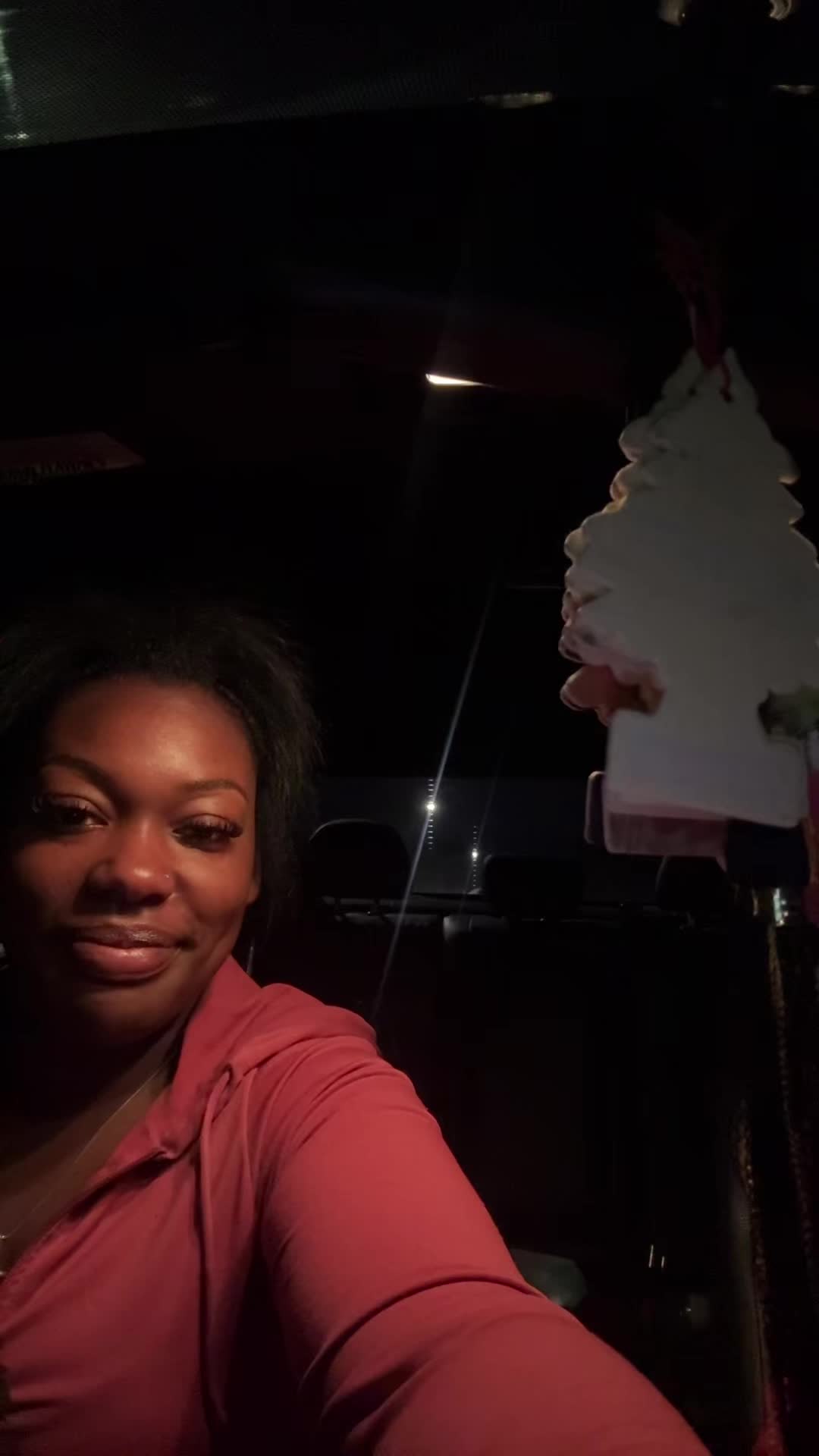 @MelaninMonroe