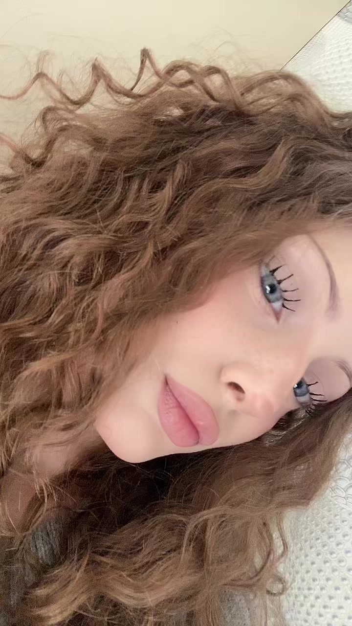 @taisssty