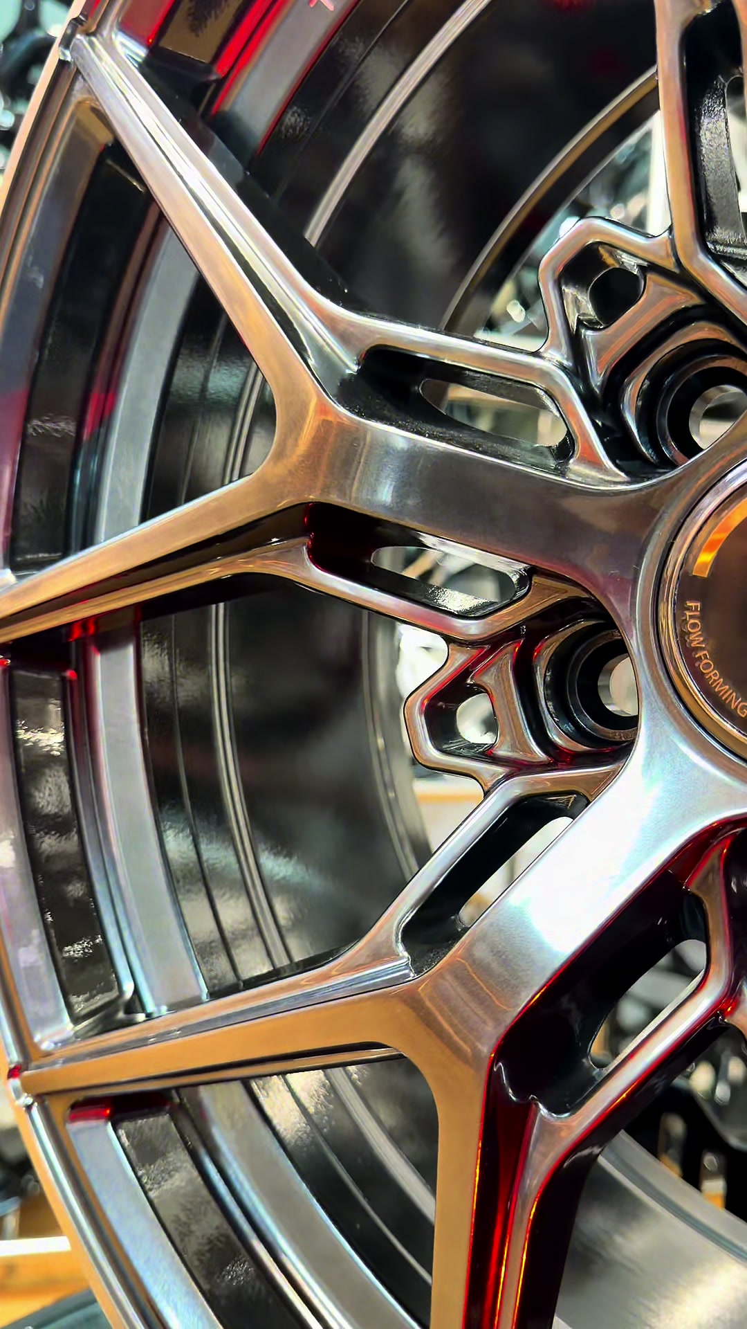 @TOMMi Wheels - International