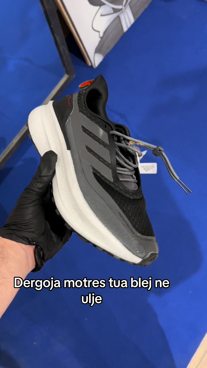 @S4m_sneakers