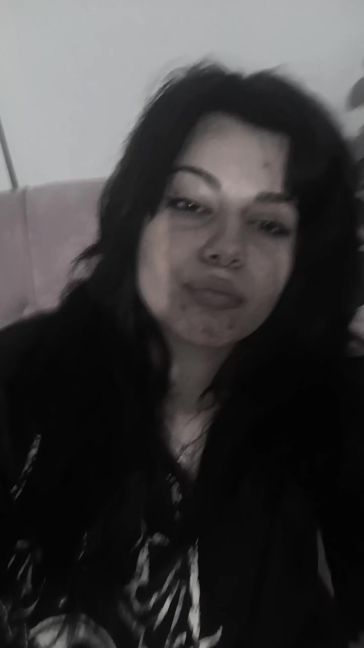 @OtistikLaraa