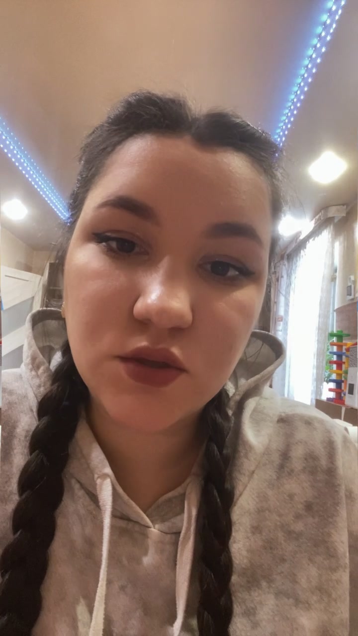 @arianaterno