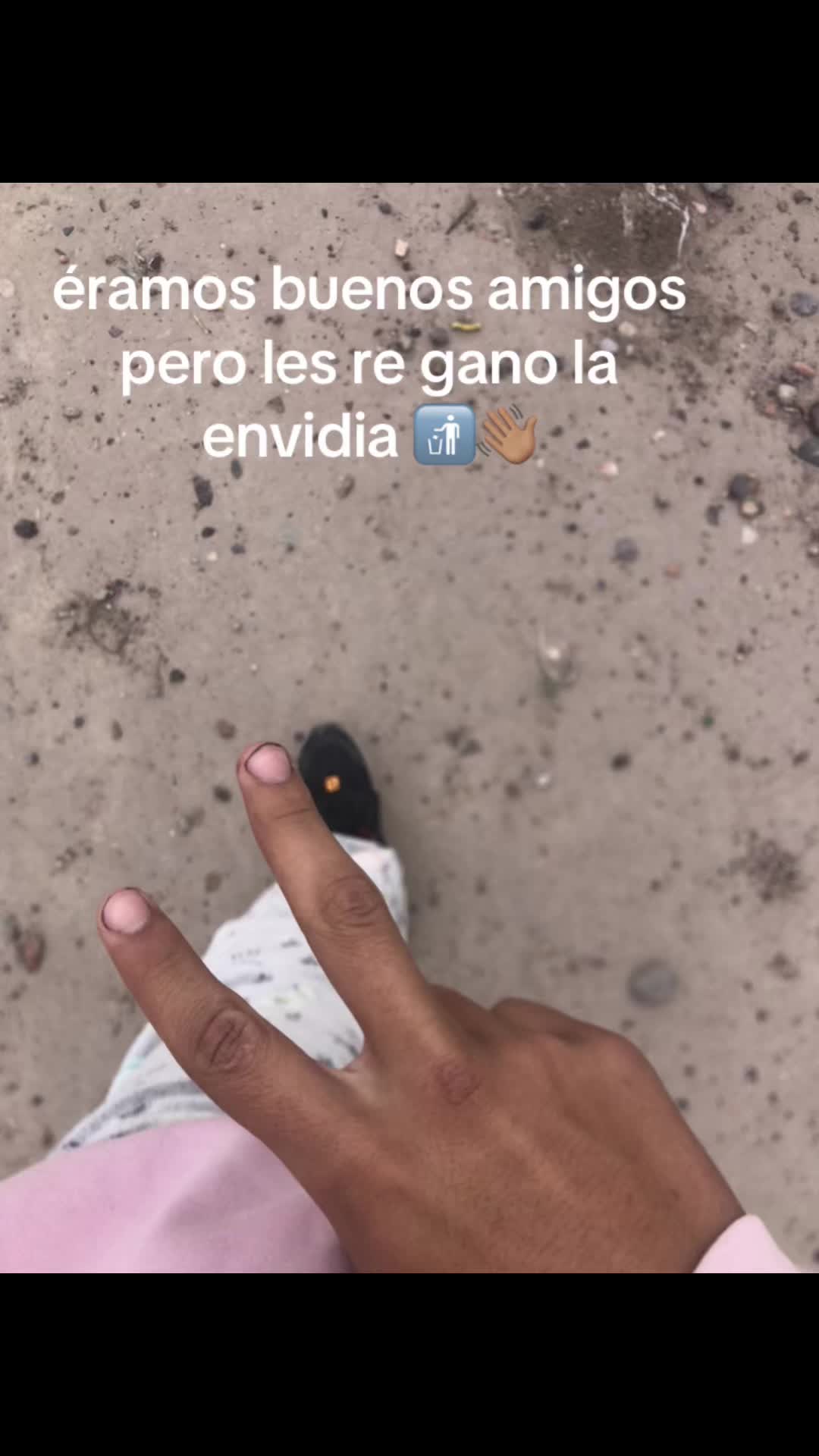@maeeel__