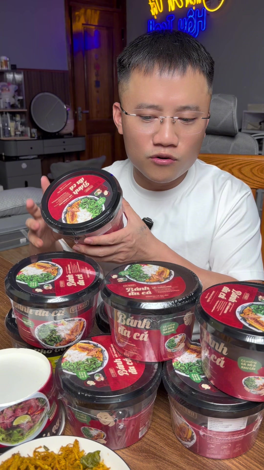 @Nguyễn Văn Hậu (Hậu Troll)