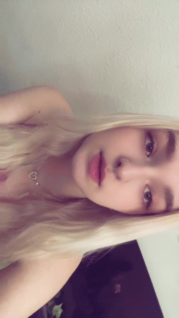 @𝐽𝑢𝑠𝑡 𝑎 𝑟𝑎𝑛𝑑𝑜𝑚 🇳🇱