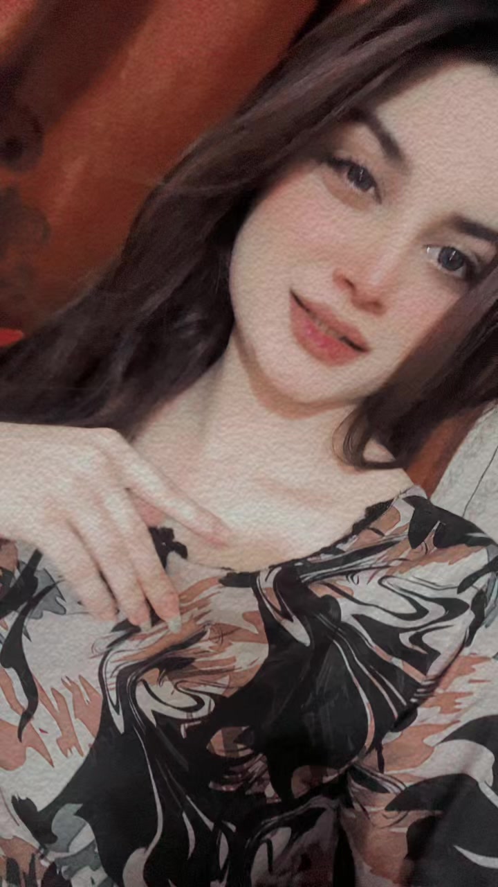 @Emaan🕊️✨