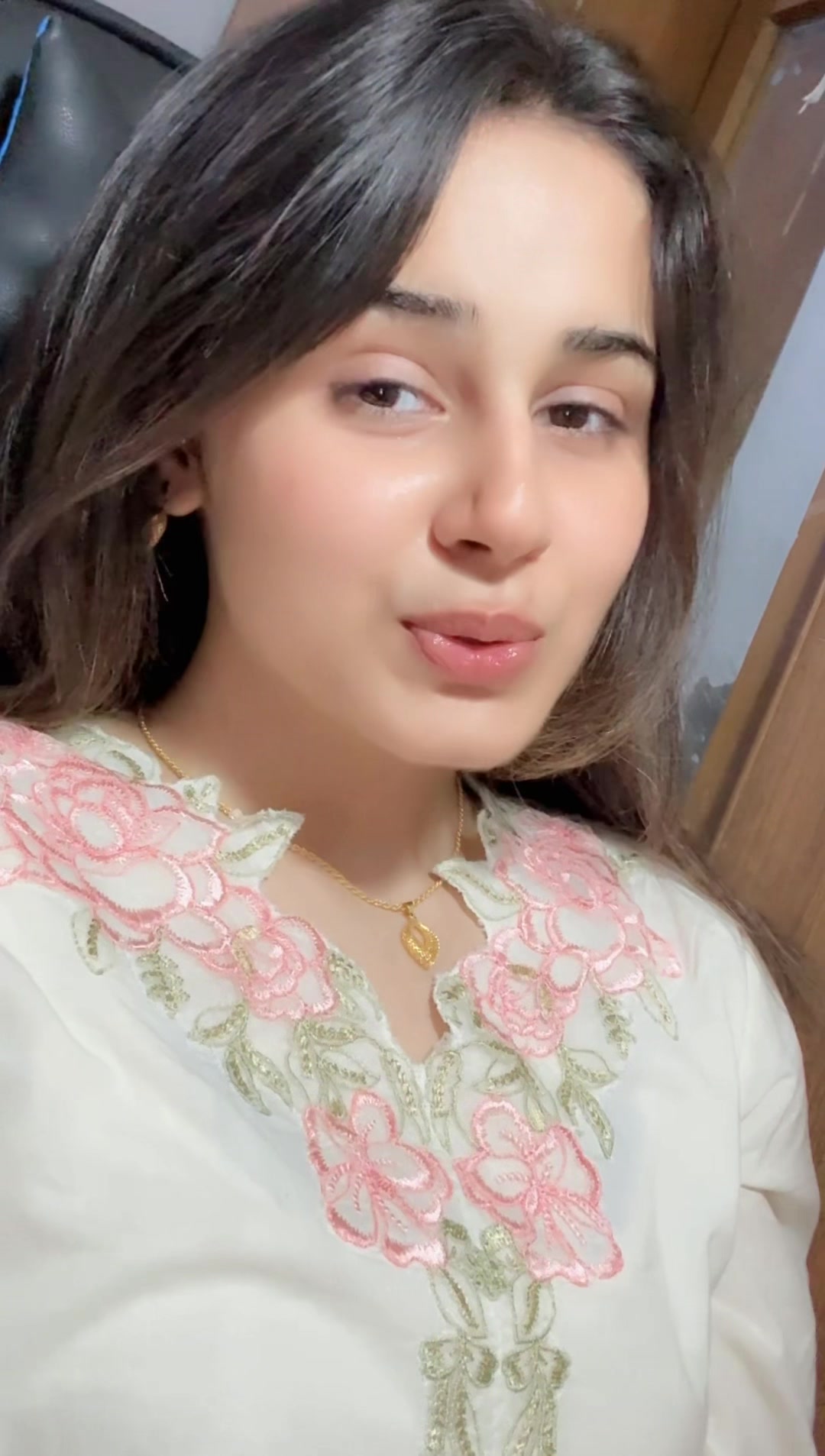 @✨Mariyam Official💕