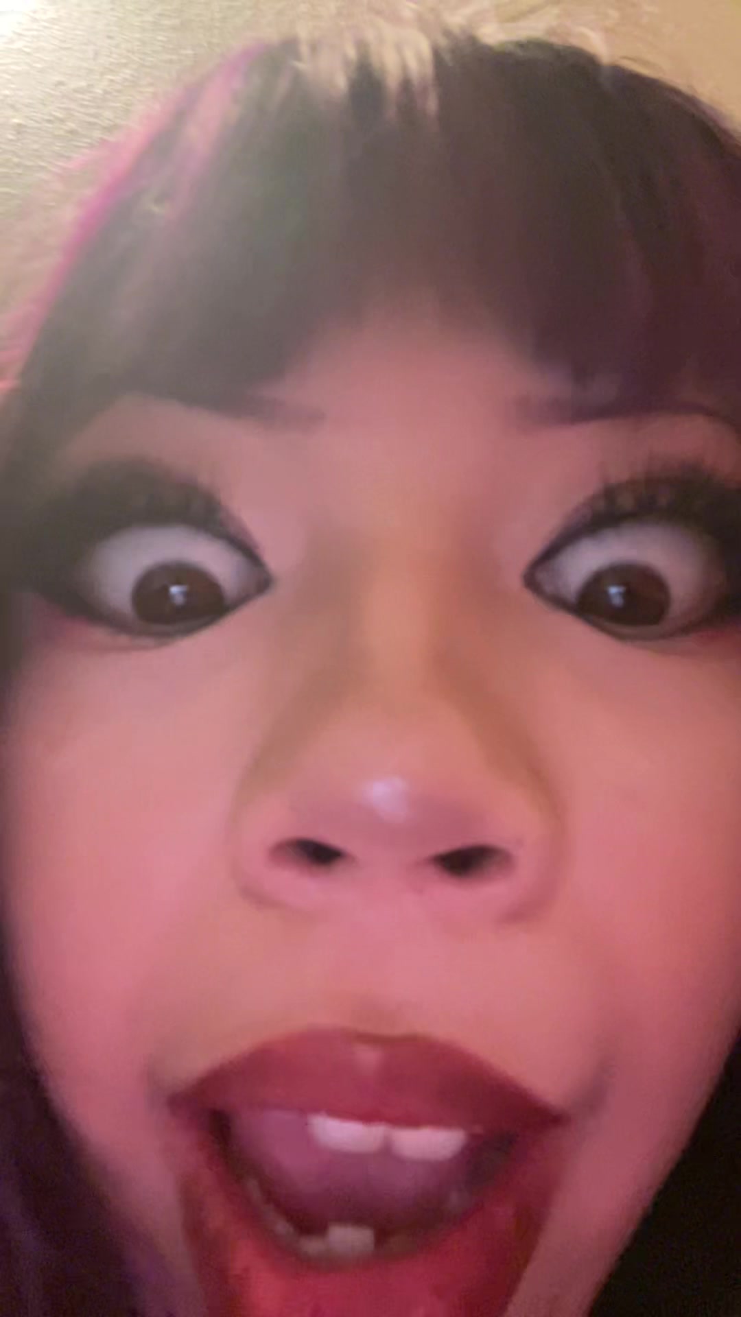 @😇