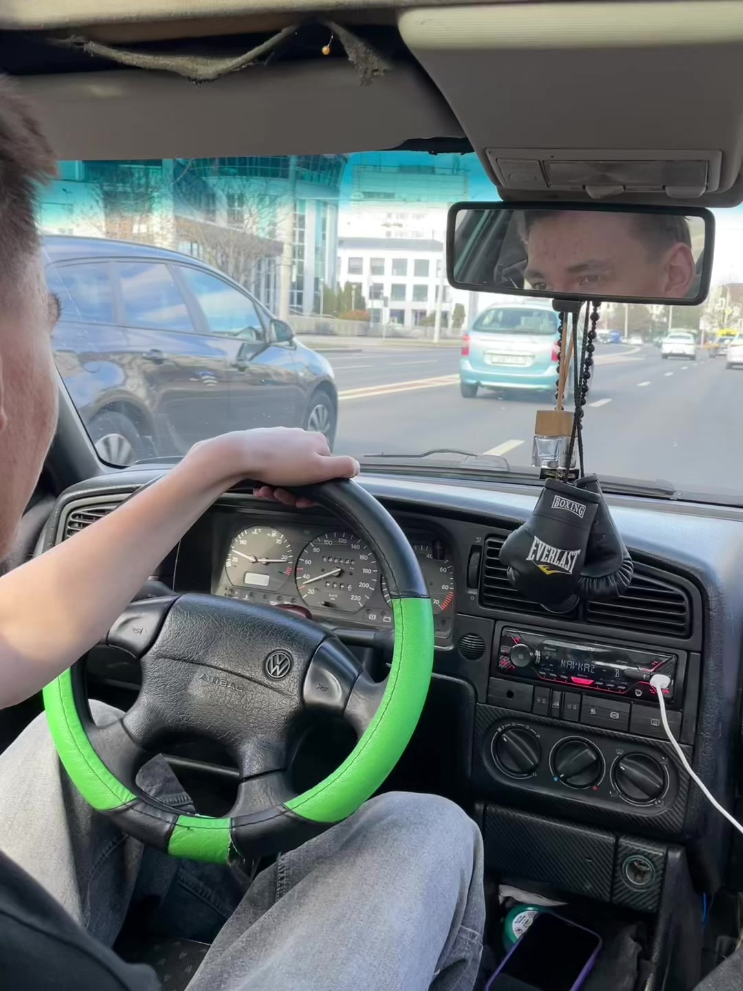 @Никитос🦖