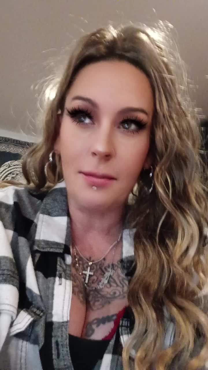 @@thatnewbitchh