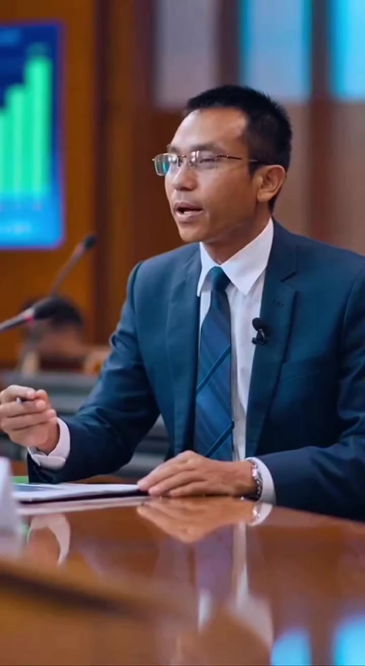 @เอกสิทธิ์ มหาอุตํโร