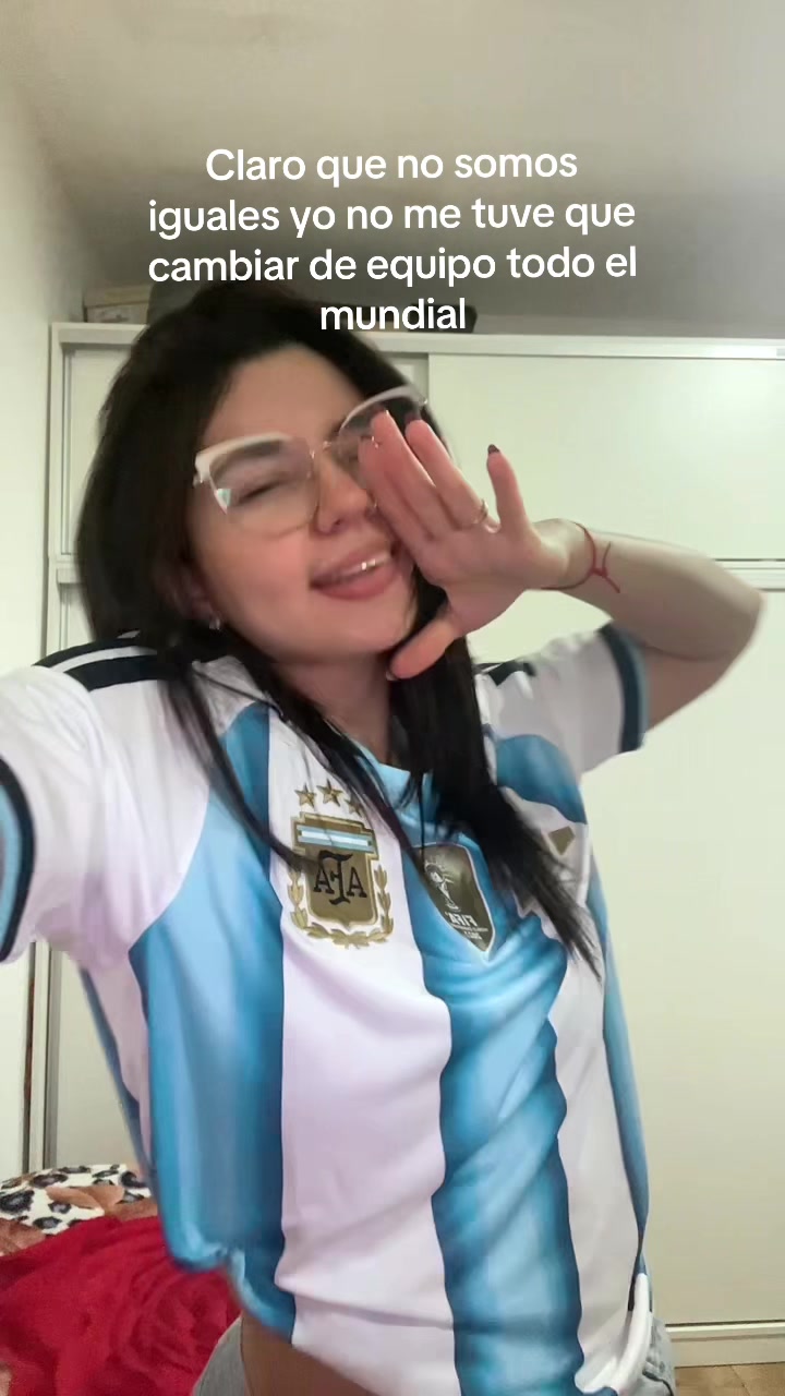 @Ayda🍒❤️