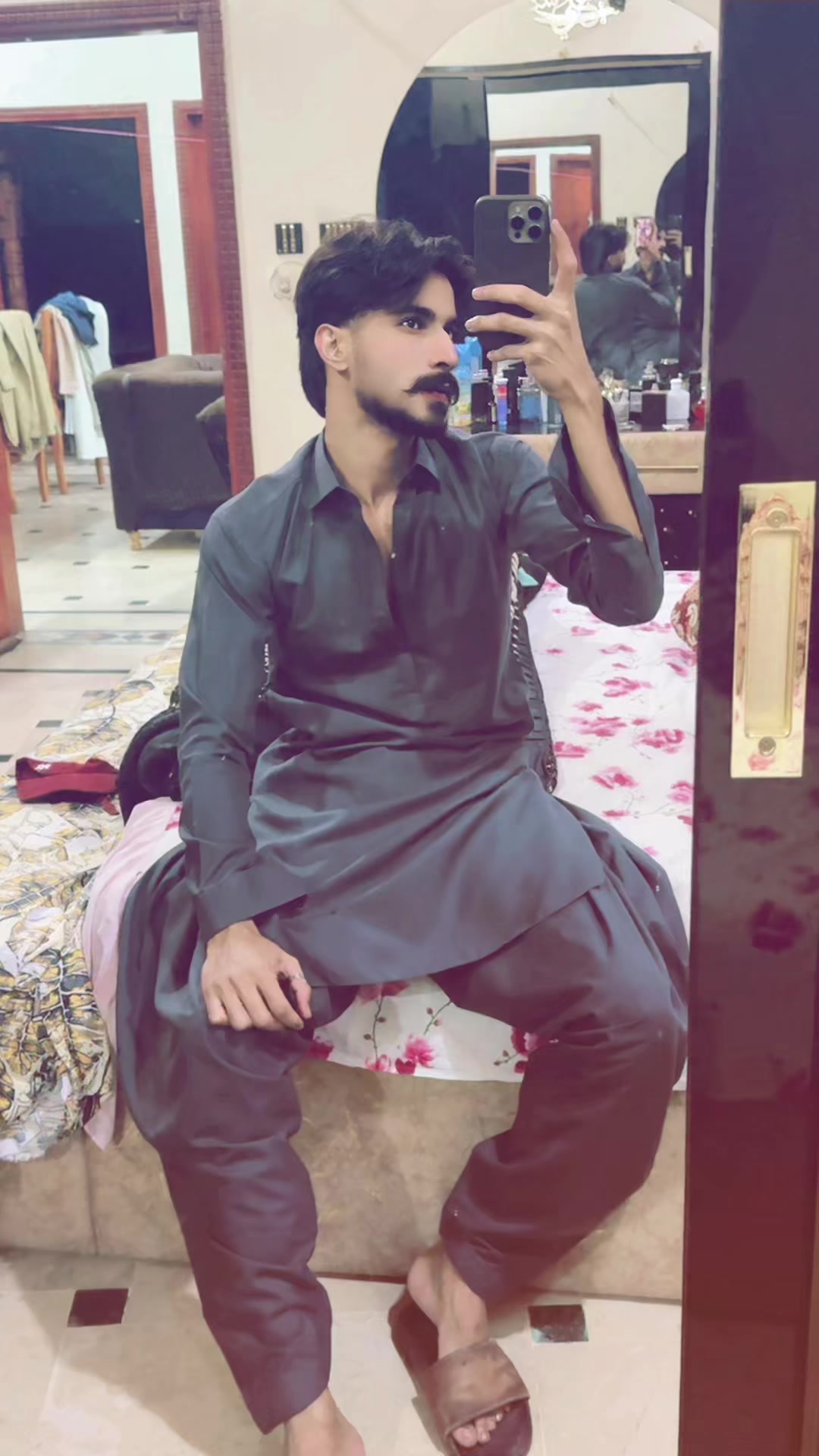 @Naveed Panhwer ⚜️