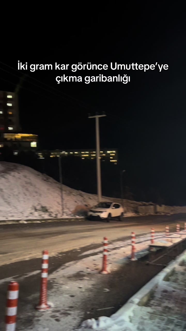 @M&uuml;ge Karaca