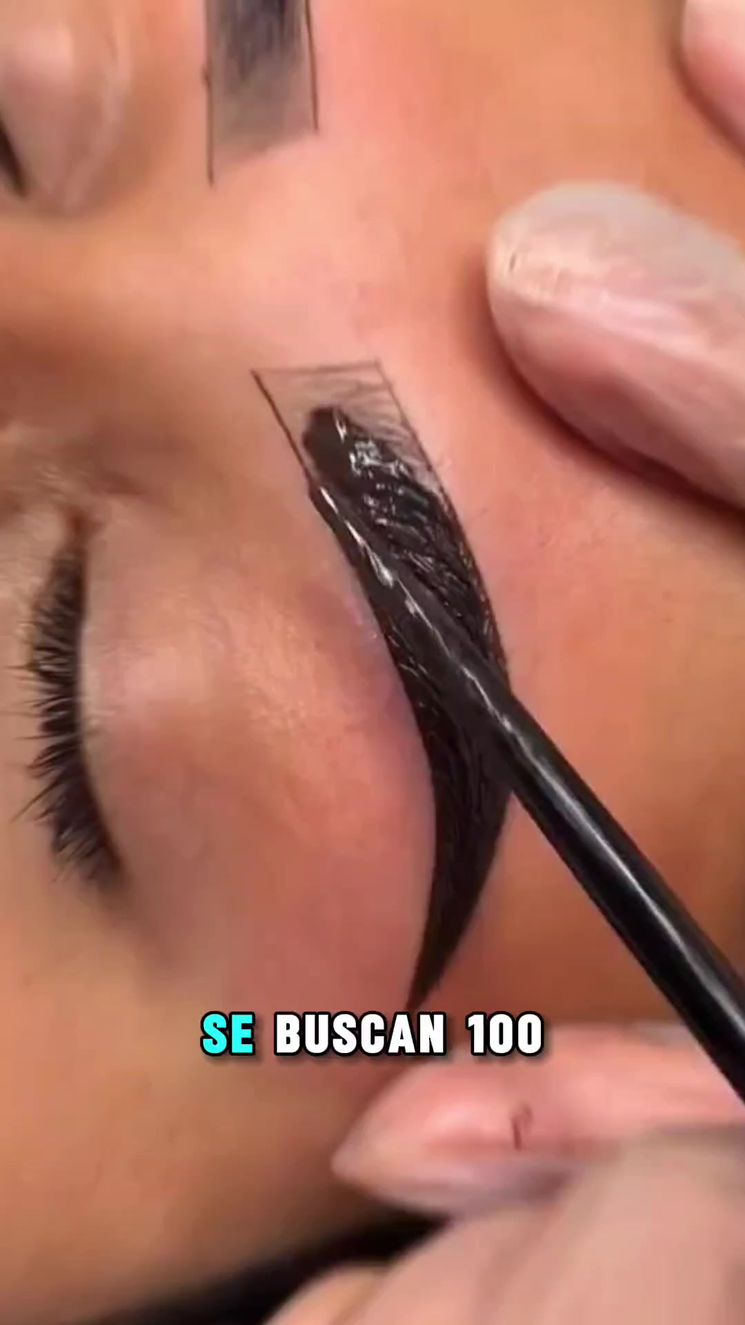 @Miradas de cejas perfectas ❤️