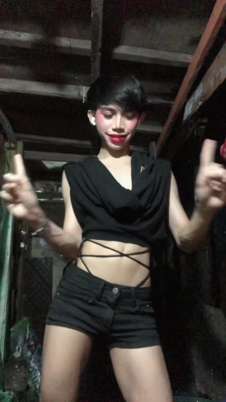 @mmoon_kai