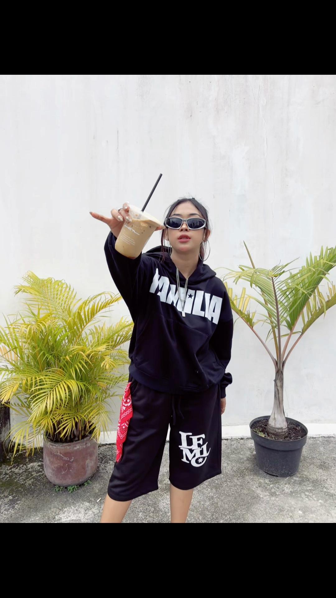 @Putrivarenza