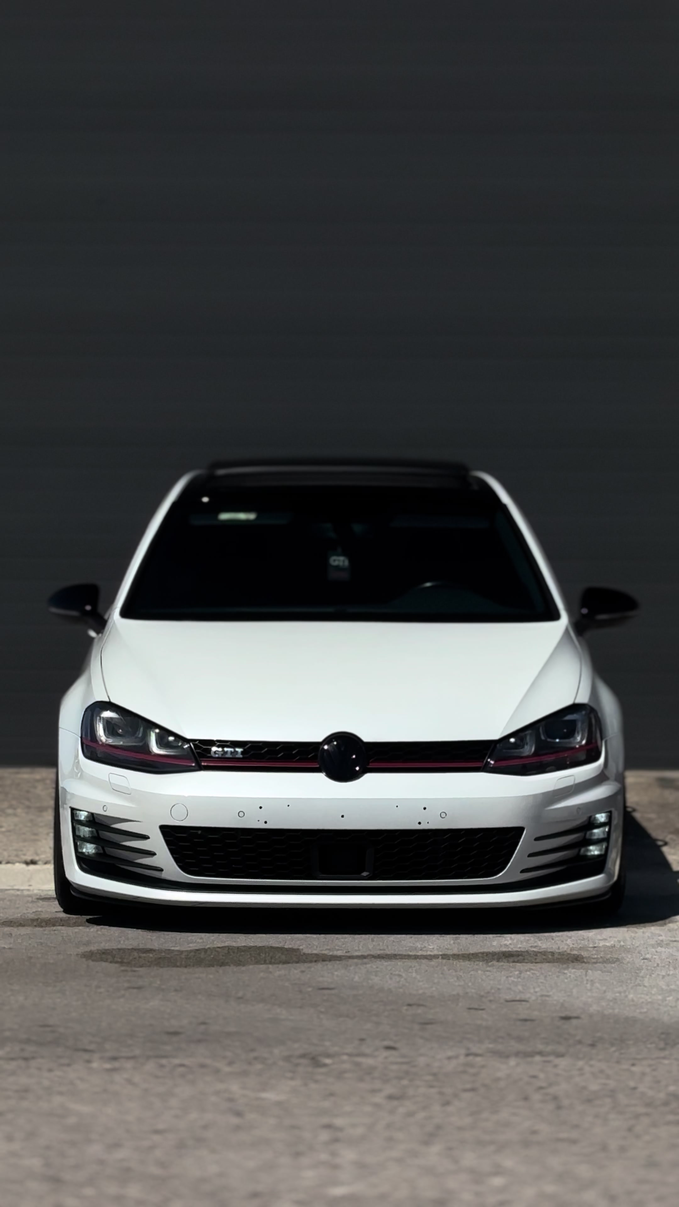 @WHITEGTI