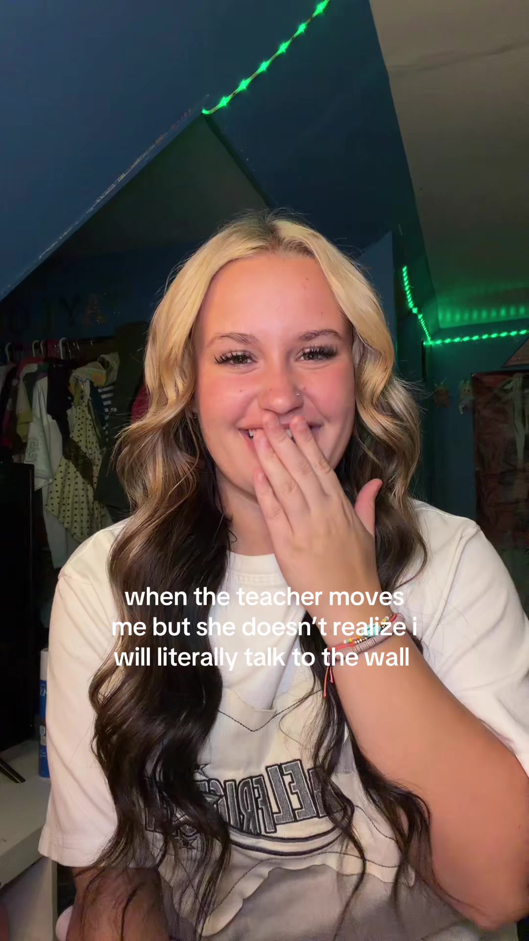 @𝐭 𝐚 𝐲 𝐥 𝐨 𝐫