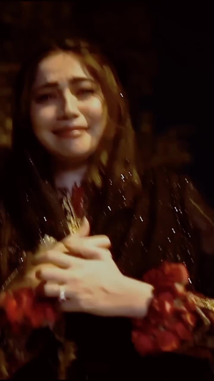 @lovely Mahi🥀
