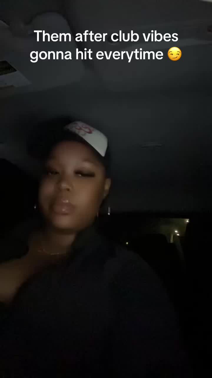@Lady_.Desi