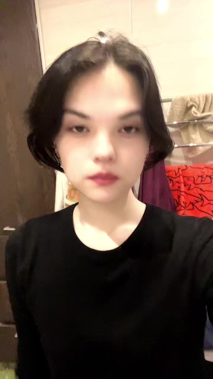 @vivienne🦇hellmate