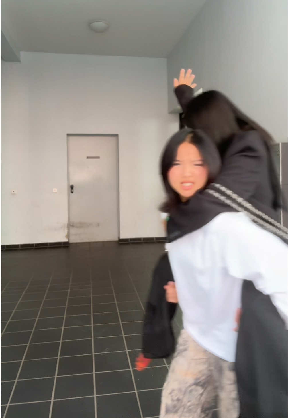 @Mi