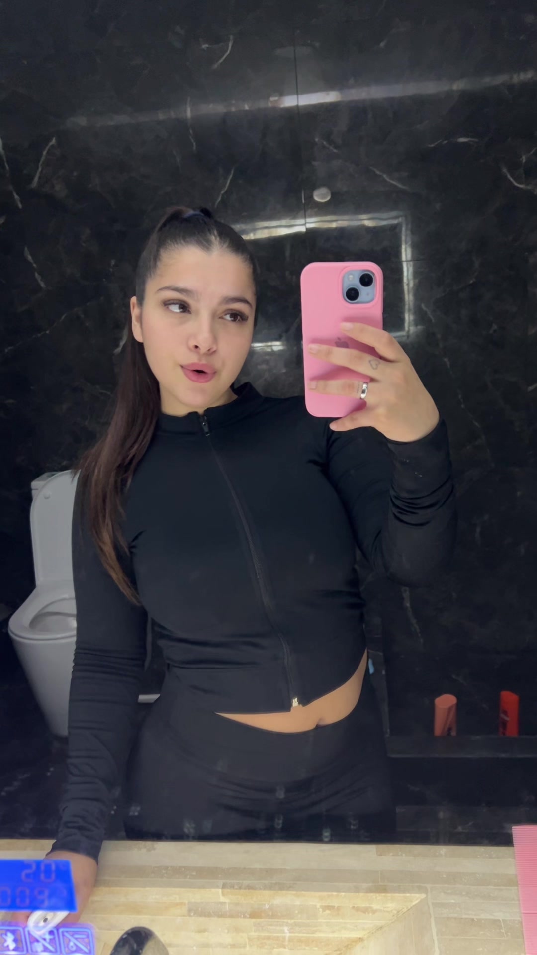 @pri cisneross