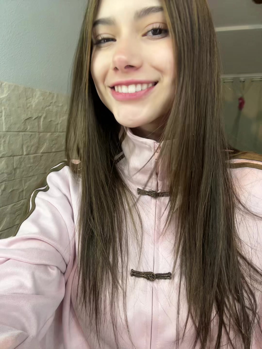 @eiluu