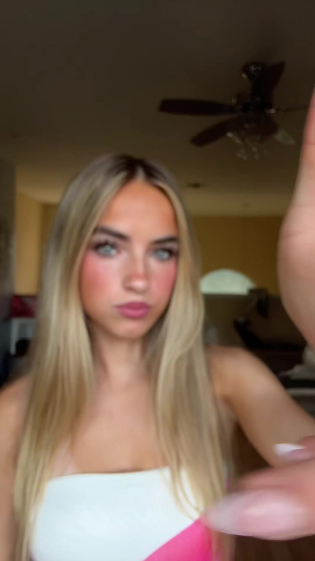 @Ari3llaaa