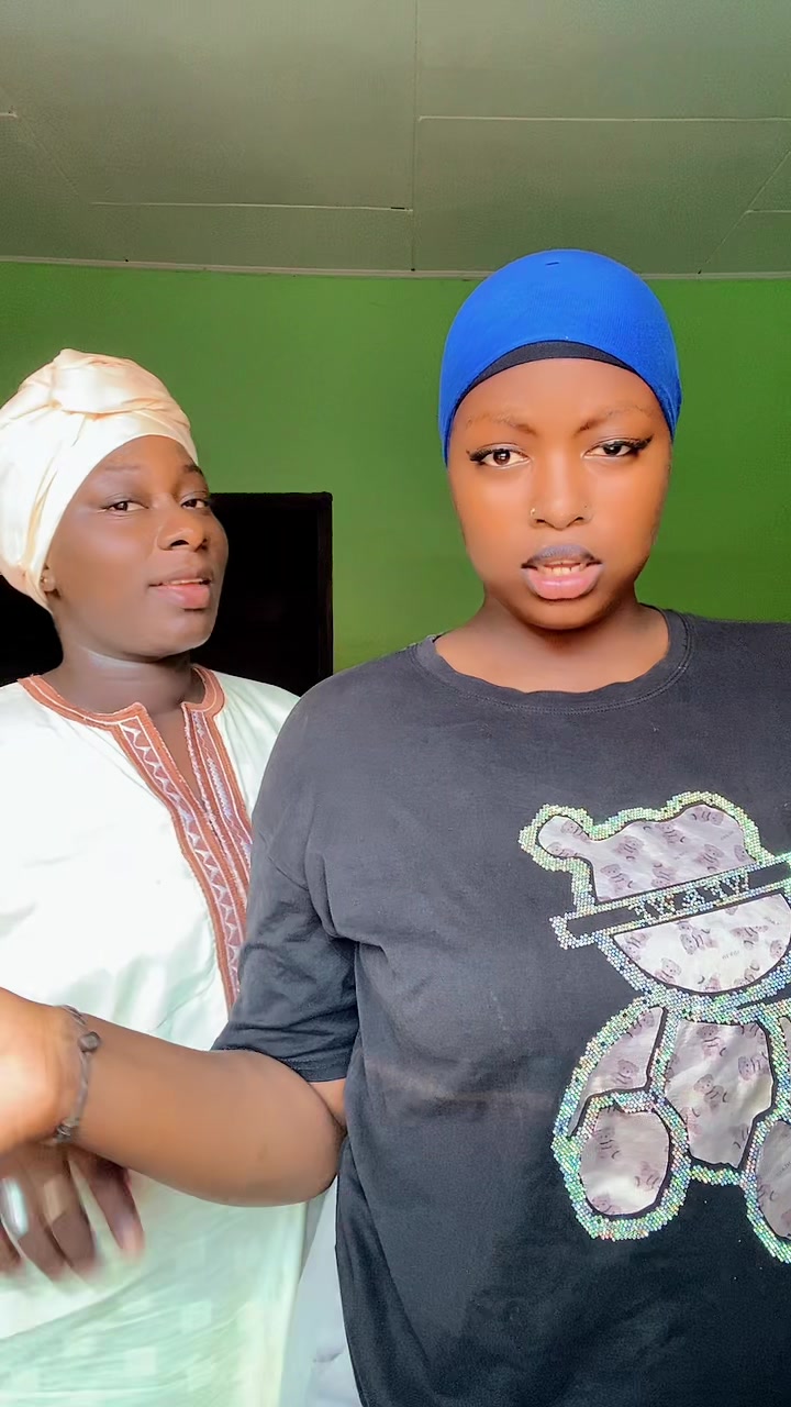 @La sénégalaise aux beaux yeux