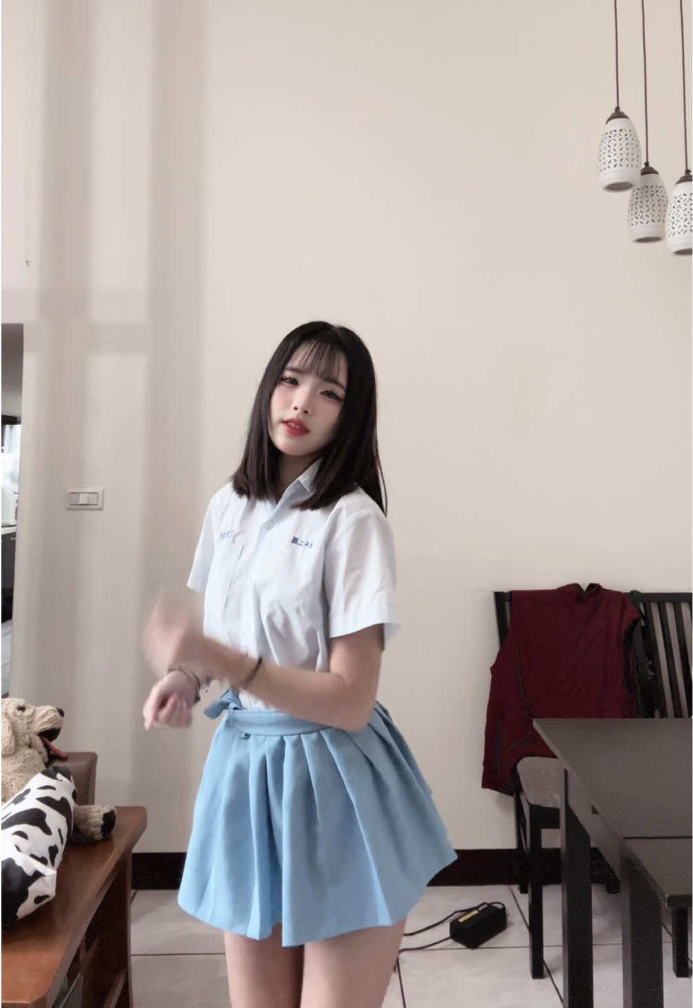 @𝑹
