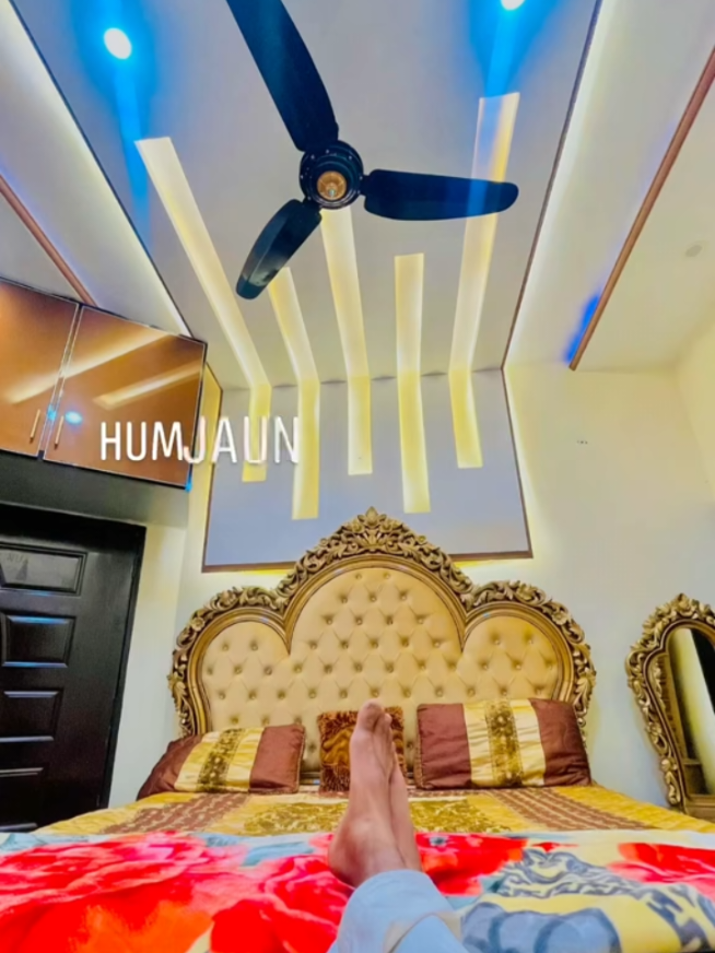 @AHTASHAM KING👑