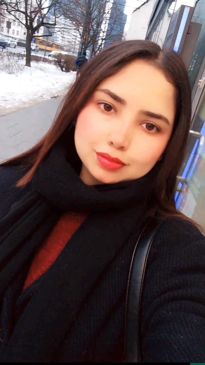 @Muzdalfa Baig🇪🇺🇵🇰