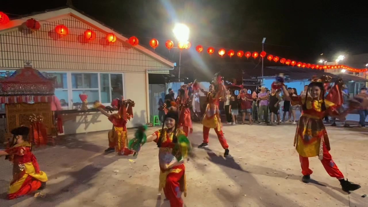 @ER哥走廟會