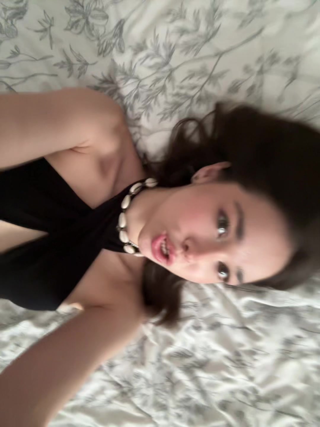 @лиззка🩷🧸@