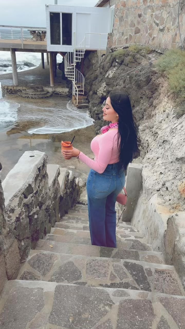 @Jaquelyneydgd’