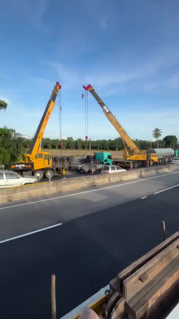 @Intan Crane service( ICS)