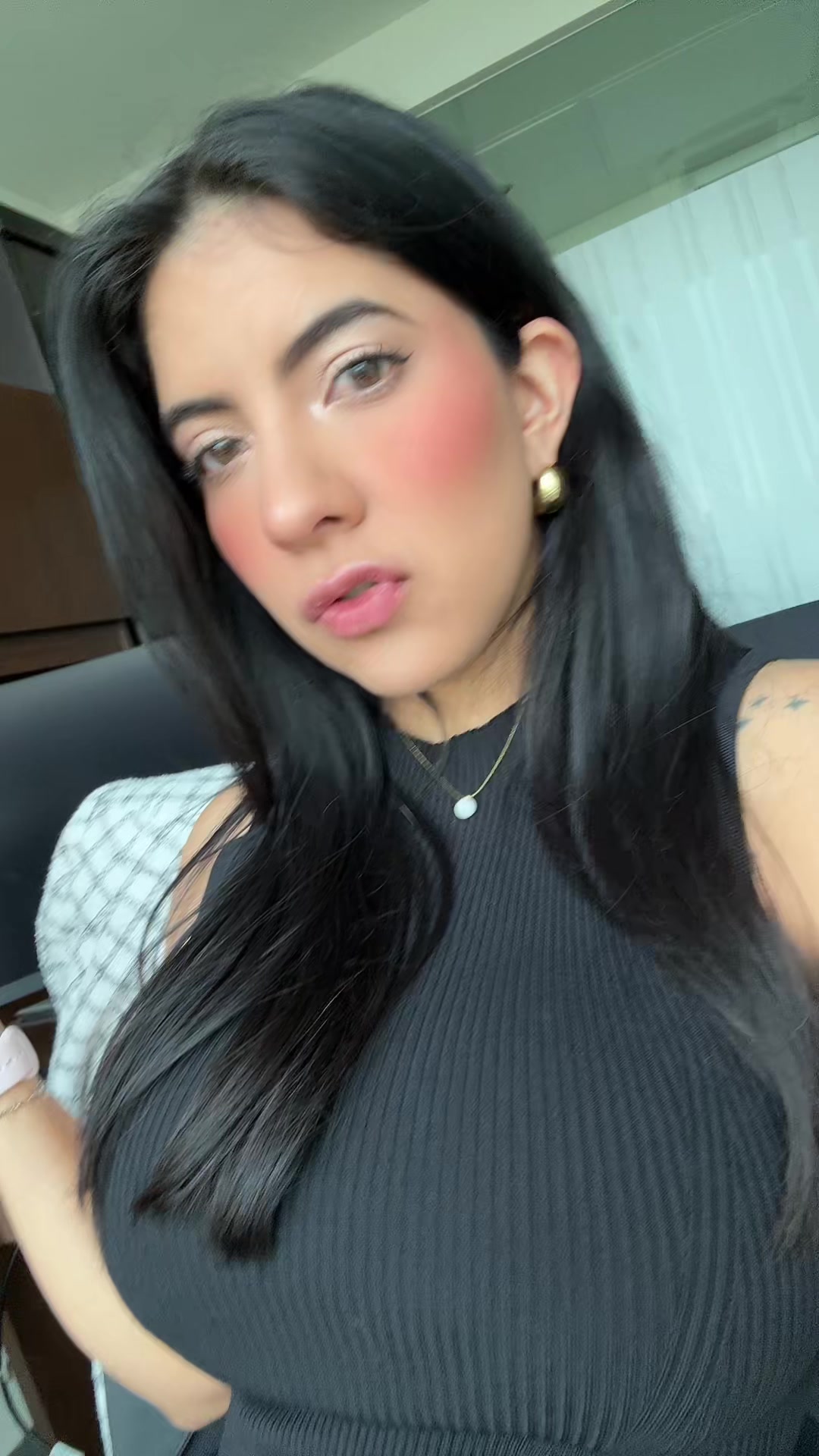 @Eluzmar Alviarez
