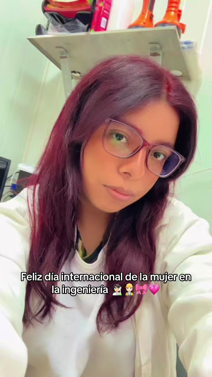 @Karol Salazar 🍓