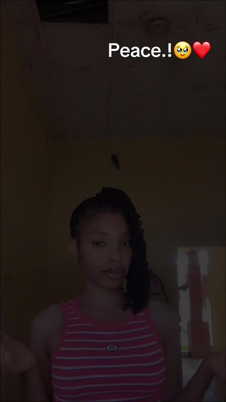 @Nee~yah💐🤍🌺