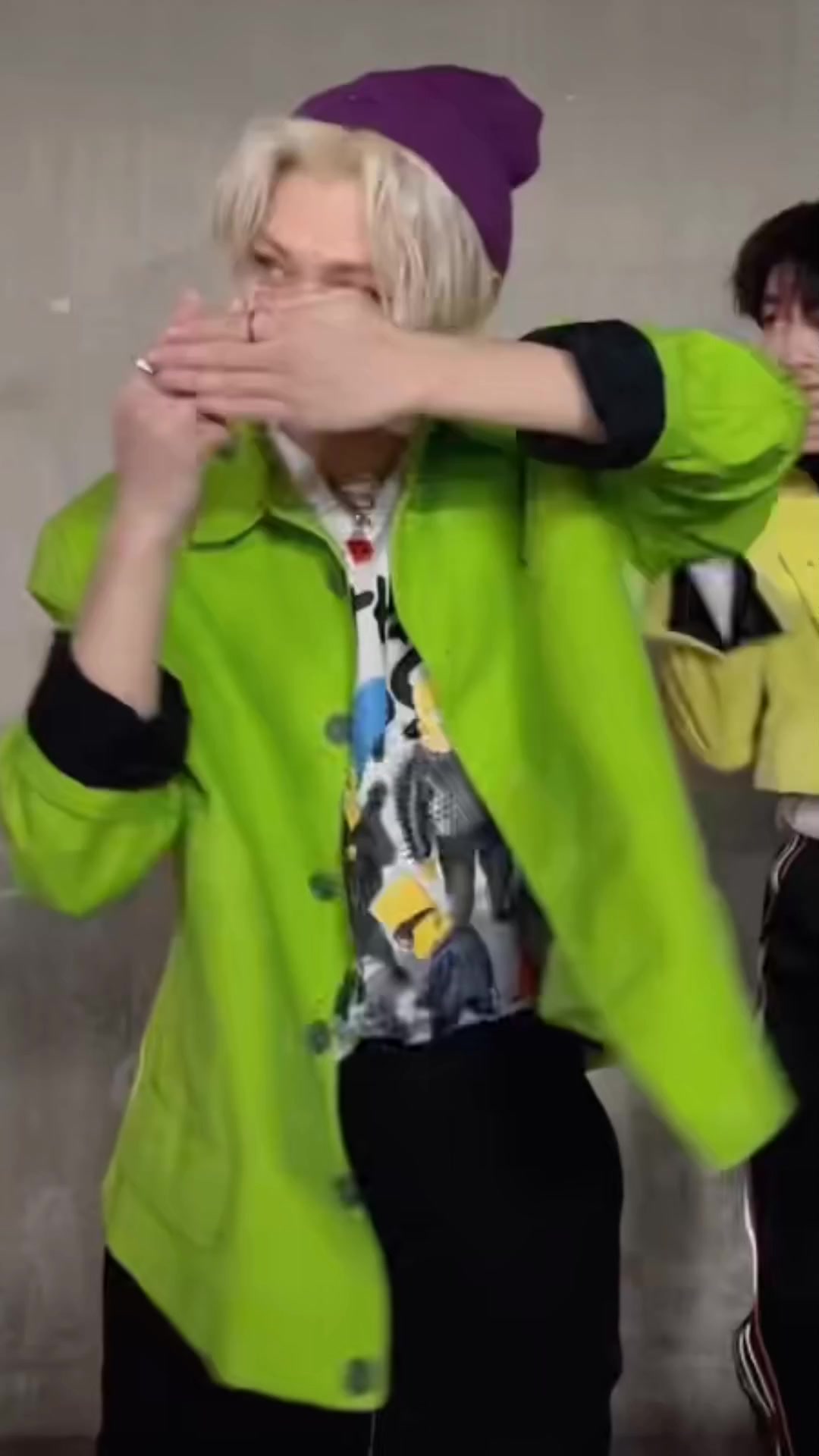 @Lucky com K de nako